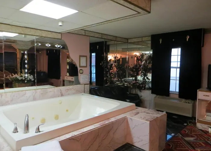 Hollywood & Suites Hotel Gurnee