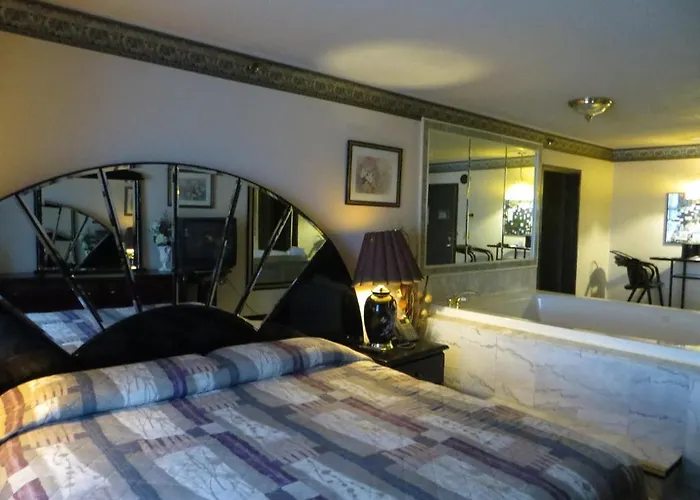 Hollywood & Suites 2* Gurnee